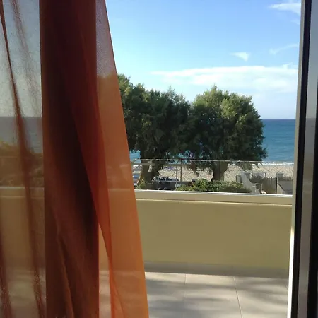 Effi * Platanias (Crete)